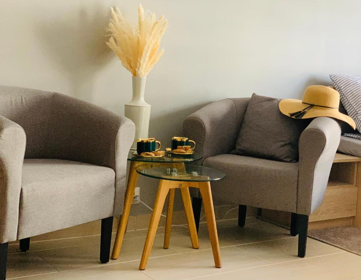 Apartament- Blisko Morza- W Trzech Koronach Z Prv Miejscem Parkingowym W Cenie! Świnoujście Exteriör bild